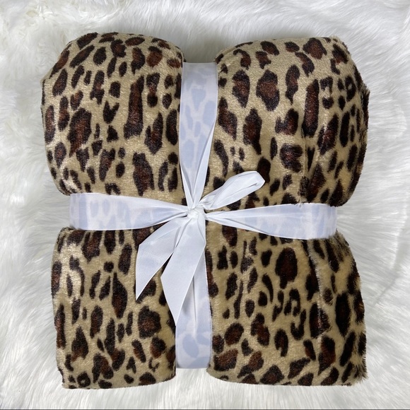 ⭐️SALE⭐️Bengal Micromink Sherpa - Picture 2 of 3